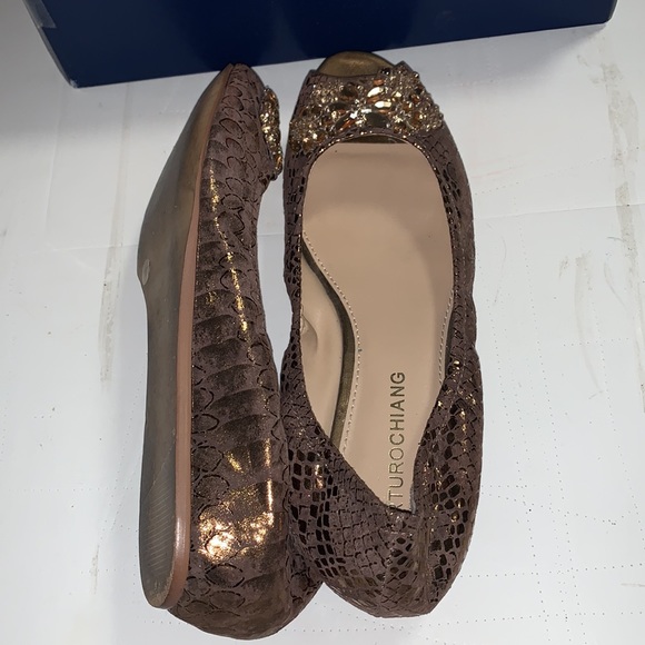 Arturo Chiang Jeweled Peep Toe Flats. - Picture 8 of 9